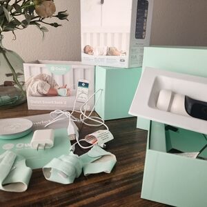 Owlet Cam 2 & Dream Sock 2 Great Condition